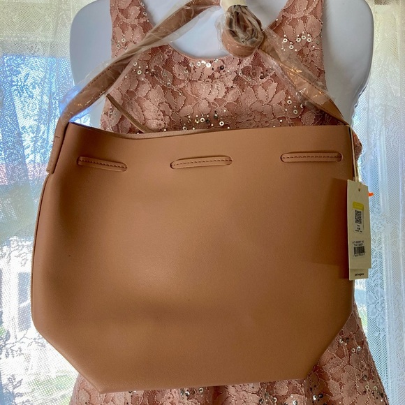 Vegan Leather Handbag Kayla and Ava New with tags! - Picture 2 of 4